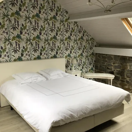 別荘 L'eau Et La Pierre Yvoir