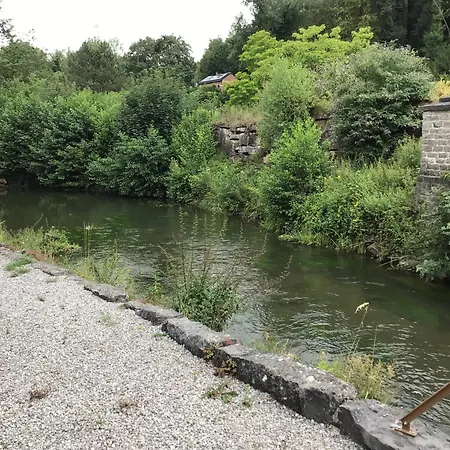 L'eau Et La Pierre